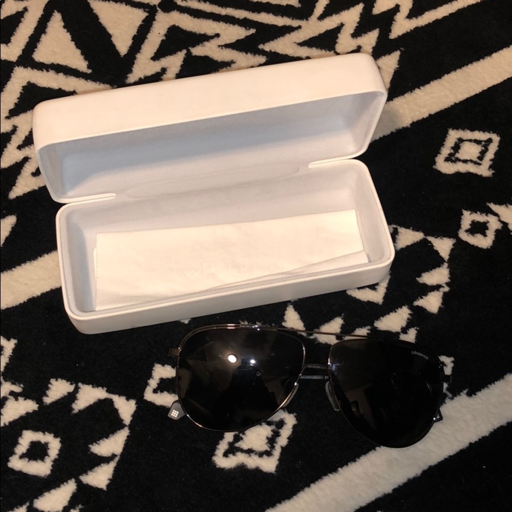 Polaroid Gunmetal Aviators